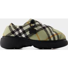 Burberry Pantofole Burberry Pillow Loafers & Slippers Verde Donna