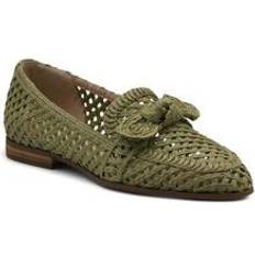 Charles David Finite Flat