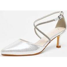 Quiz Silver Shimmer Cross Diamante Low Court Heel Shoes
