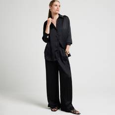 River Island Plisserade Byxor Med Vida Ben - Svart