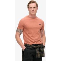 Superdry T-shirts Superdry Herren Essential T-Shirt aus Bio-Baumwolle mit Logo Orange Größe: