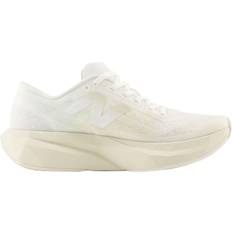 New balance fuelcell rebel v4 New Balance FuelCell Rebel v4 W - White/Linen/Sea Salt