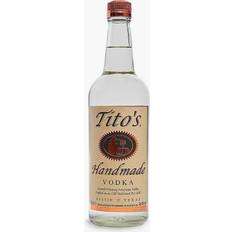 Tito's Beer & Spirits Tito's Handmade Vodka 700ml