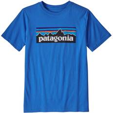 Patagonia Barnkläder Patagonia Boys' P-6 Logo Organic T-Shirt, Bayou Blue, Mjuk t-shirt