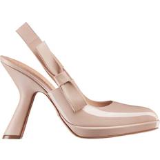 Dior Sweet Slingback Pumps Beige female