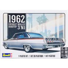 Revell 1962 Chevrolet Impala Hardtop 3 in 1 Kit 1:25