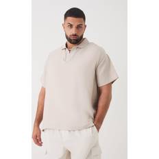 Natuurlijk Polo's boohooMAN Plus Oversized Linen Revere Polo - Natural