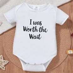 9-12M Bodysuits Shein Baby Girl TShirt Bodysuit With Slogan Printed