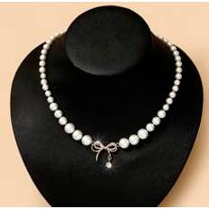 Smycken Shein 1pc Sterling-Silver Bow Necklace With Glass Rhinestone, Decorate With Pearl