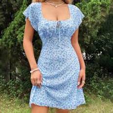 Shein Blåa Klänningar Shein Short Vacation Knit Square Neckline Dress With Floral Print And Lace-Up Detail