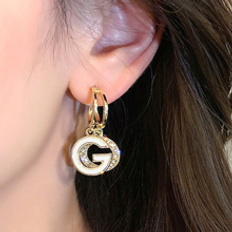 Multifärgade Örhängen Shein 1pc Fashion Zinc Alloy Letter Drop Earrings For Women For Daily Life