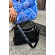 Noella Sort Tasker Noella Crossbody Fjera Sort