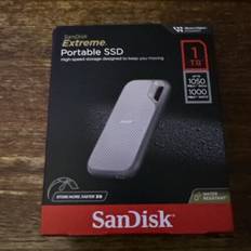 SanDisk External Hard Drives SanDisk 1tb extreme external solid state drive sdssde51-1t00-aw25 Beige Less Than 4 GB