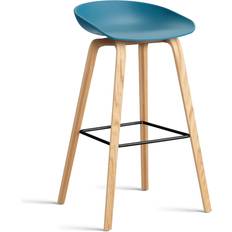Hay About A Sitzhocker