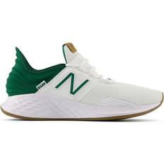 New Balance Green Running Shoes New Balance Fresh Foam Roav V1 M - White/Classic Pine