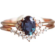 Capucinne Dora Oval Ring - Gold/Alexandrite/Diamonds