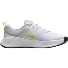 Nike MC Trainer 3 W - White/Hot Punch/Black/Cyber