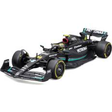 BBurago Mercedes AMG Petronas F1 2023 W14 Lewis Hamilton 1:24 Model With Figure