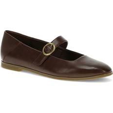 Shoes Baretraps Teagan Mary Jane Flat in Bloodstone