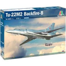Modeller & byggesett Italeri Model Plastikowy Tu-22M2 Backfire 1/72