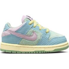 Pro x pink Nike SB Dunk Low Pro x Verdy TD - Blue Gaze/Light Arctic Pink/Bicycle Yellow