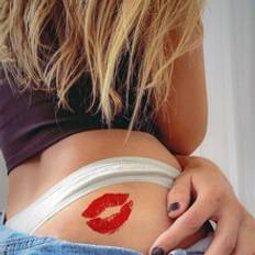 Makeup Shein 1 Small Size Body Art Temporary Tattoo Stickers For Men And Women, Red Black Sexy Lipstick Pattern, Waterproof Fake Tattoo, Lasts 2-5 Days, Cove