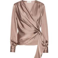 Karmamia Copenhagen Forudbestilling Karmamia Ines Blouse Semi Rich Tan