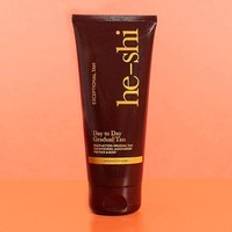 He-Shi Self tannining lotion medium dark gradual tan guide