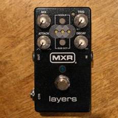 Multifärgade Effektenheter MXR M307 Layers