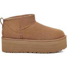 41 ½ Botines de Tobillo UGG Classic Ultra Mini Platform - Chestnut