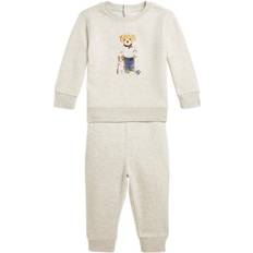 Polo Ralph Lauren Polo Graphic Fleecels Bear Set-st-pns mdr pojkar Byxor Från Magasin Oatmeal Heather W/ Boy Bear 18 mdr cm