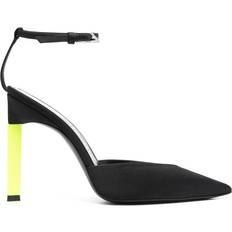 Perine Pump - Black