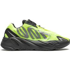 Adidas Green Shoes Adidas Boost 700 MNVN M - Phosphor