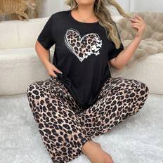 Leopard - Women Sleepwear Shein Plus Leopard Butterfly Heart Print Short Sleeve Pajama Set