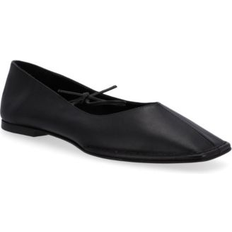 ALOHAS S10074802 関税送料込 ALOHAS Shoes (100+ products) compare now & find price »