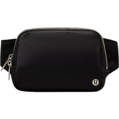 Lululemon Everywhere Belt Bag Large 2L - Black/Gold