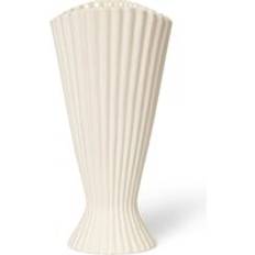Jarrones ferm LIVING Fountain Vase H 20 cm Off White Jarrón