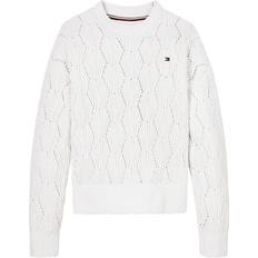 Vita Stickade tröjor Barnkläder Tommy Hilfiger Tröja Stickad Chenille Ivory Petal år 116 Tröja