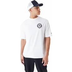 New Era Tops New Era Men’s Short Sleeve T-Shirt MLB PLAYER GRPHC TEE NEYYAN 60435538 White