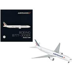 Scale Models & Model Kits GeminiJets Boeing 777-300ER Commercial Aircraft w/Flaps Down 'Air France' White w/Striped Tail 1/200 Diecast Model Airplane