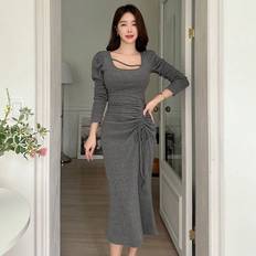 DAZY Women's Solid Color Square Neck Long Sleeve Pleated Fishtail Dress - Grey
