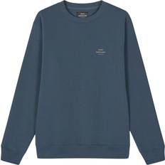 Mads Nørgaard Sweatere Mads Nørgaard Mads Nørgaard Standard Crew Logo Sweatshirt, Midnight Navy