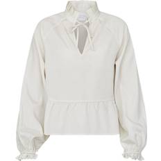 High Collar Blouses Sisters Point Vibina Long Sleeve Blouse - Cream