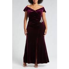 Evening Gowns - Velvet Dresses Alex Evenings Off The Shoulder Velvet Gown