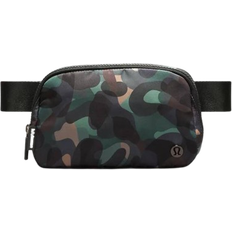 Lululemon Everywhere Belt Bag 1L - Fluctuate Midi Teal Multi/Blackened Pine