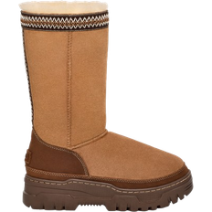 UGG Bottes hautes UGG Classic Tall TrailGazer - Chestnut