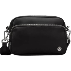 Lululemon Everywhere Crossbody Bag 2L - Black