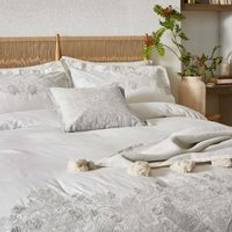 Morris & Co Duvet Covers Morris & Co William Pure Strawberry Thief Super Kingsize Silver/White Duvet Cover