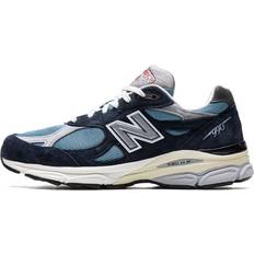 New Balance Men's MADE in USA 990v3 in Blue Leather