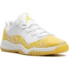 Geel Basketbalschoenen Jordan Air 11 Retro Low PS - Yellow Snakeskin